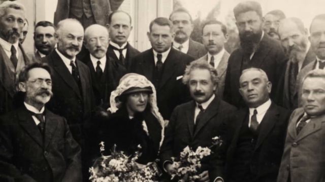 Albert Einstein - Greatest Brain of the 20th Century Documentary смотреть онлайн