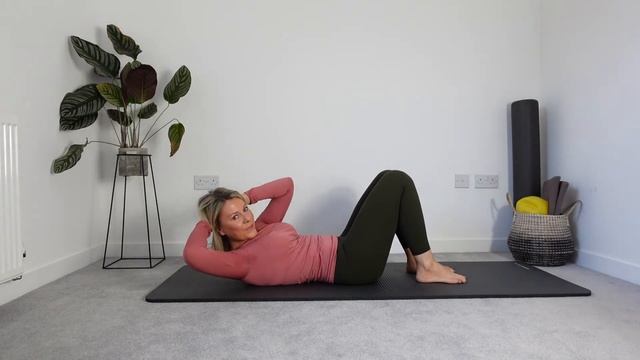 28 Days of Pilates Challenge - Day 12 Full Body смотреть онлайн