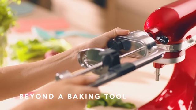 KitchenAid 4.8L Artisan Küchenmaschine / Robots Pâtissiers 4.8L Artisan смотреть онлайн