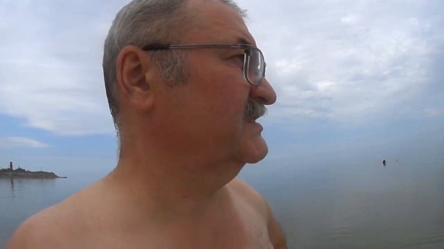 Булькнулись в море смотреть онлайн