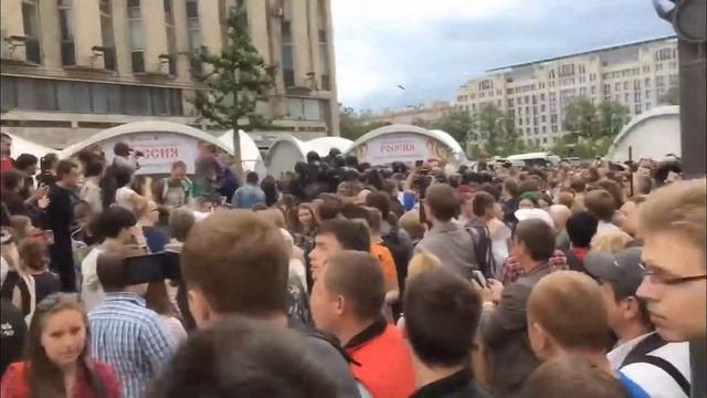 Задержания на митингах 12 июня. Сколько ещё это можно терпеть? смотреть онлайн
