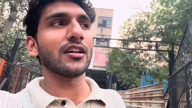Mere Se Bhi Uchi Height Hai Defender Ki ? смотреть онлайн