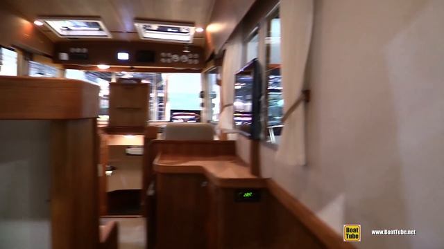 2018 Targa 37 Motor Boat - Walkaround - 2018 Boot Dusseldorf Boat Show смотреть онлайн