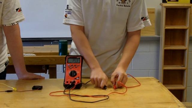 Topsail High School EV Instructional Videos: Multimeter Use смотреть онлайн