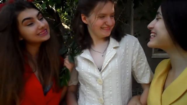 Как селянки ходили на дискотеку смотреть онлайн