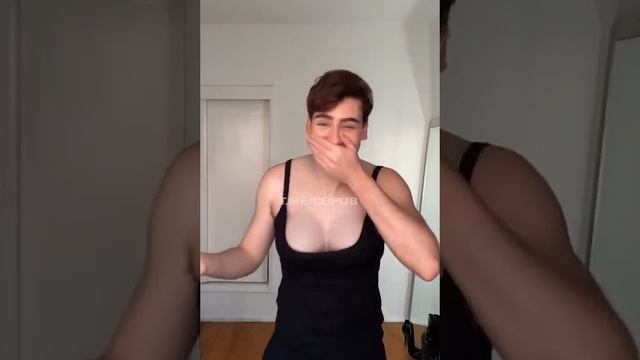 Мужику для счастья нужно совсем немного ?