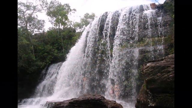 Самая красивая река Каньо Кристалес (Caño Cristales) смотреть онлайн