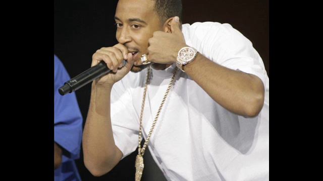 Ludacris - Plenty Money Freestyle [New/2010/CDQ/NODJ/Dirty/February] смотреть онлайн