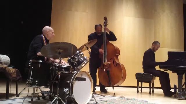 threads 2 piano solo excerpt, bass solo and saxophone solo смотреть онлайн