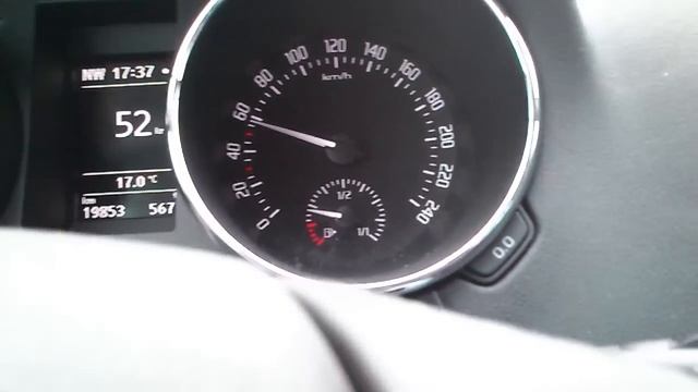 Skoda Yeti 1.8TSI 4x4 40-100 acceleration 2gear. смотреть онлайн
