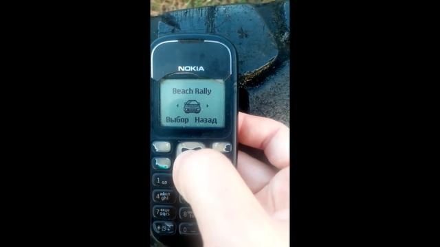 Nokia 1280 - черно-белый мобильный телефон из 2010 года смотреть онлайн