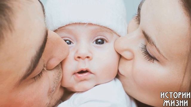 Молодая мать прямо возле роддома отдала свою новорожденную дочь бездетной паре смотреть онлайн