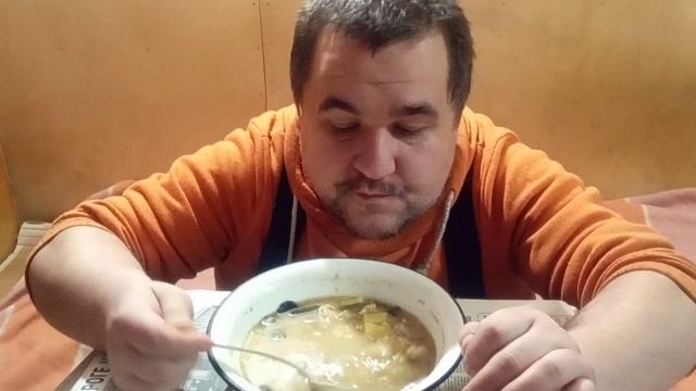 Обжор - гороховый суп с грибами смотреть онлайн