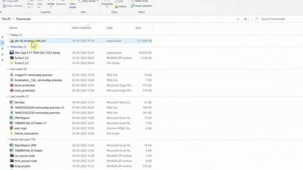Download java 18 and install in windows 10/11 #java18 #java #javatcoding