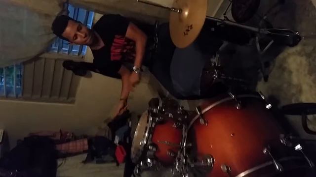Augusto Drums смотреть онлайн