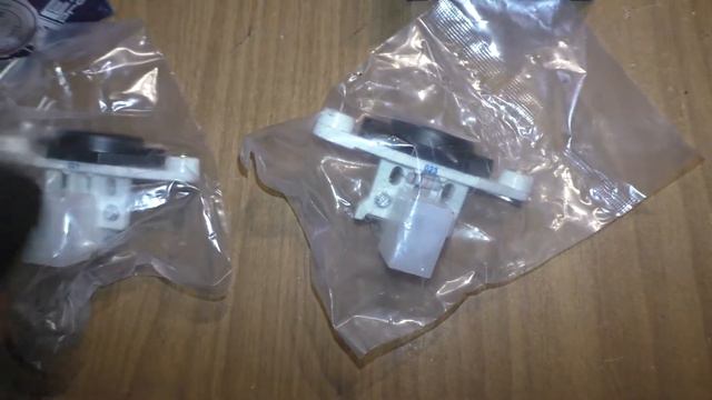 [Запчастюха] [26] - BMW e34 Регуляторы напряжения Meyle 0147311021(23) смотреть онлайн