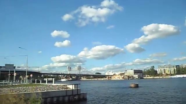 10 сентября 2018, Санкт-Петербург, река Нева на берегу.... смотреть онлайн