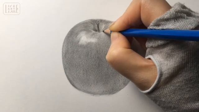 How to draw a realistic apple? shading pencil sketch 鉛筆画デッサン смотреть онлайн