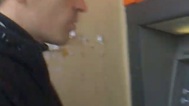 МММ-2011 Продолжает кидать участников на деньги.mp4