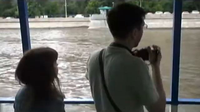 Прогулка по Москва-реке 12.06.2012 смотреть онлайн