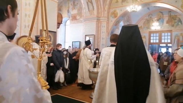 Богослужение на Крещение в Знаменском храме. Барнаул, 19 января 2021 года смотреть онлайн