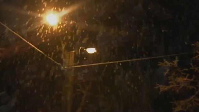 Первый снег исполняют Владимир Родионов и Green Milana смотреть онлайн