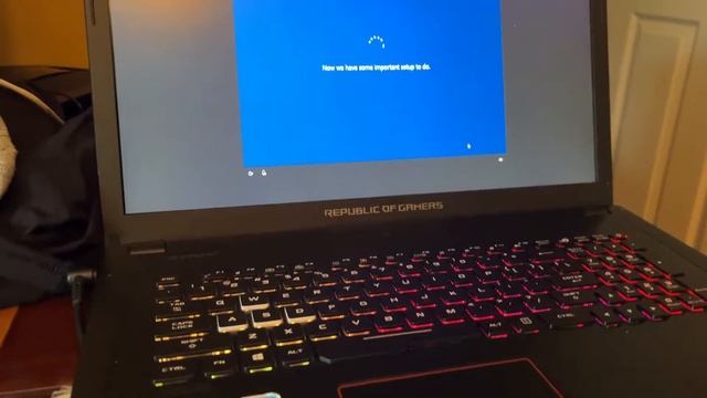 Asus Republic of Gamers GL553VD 15 Laptop Unboxing. смотреть онлайн