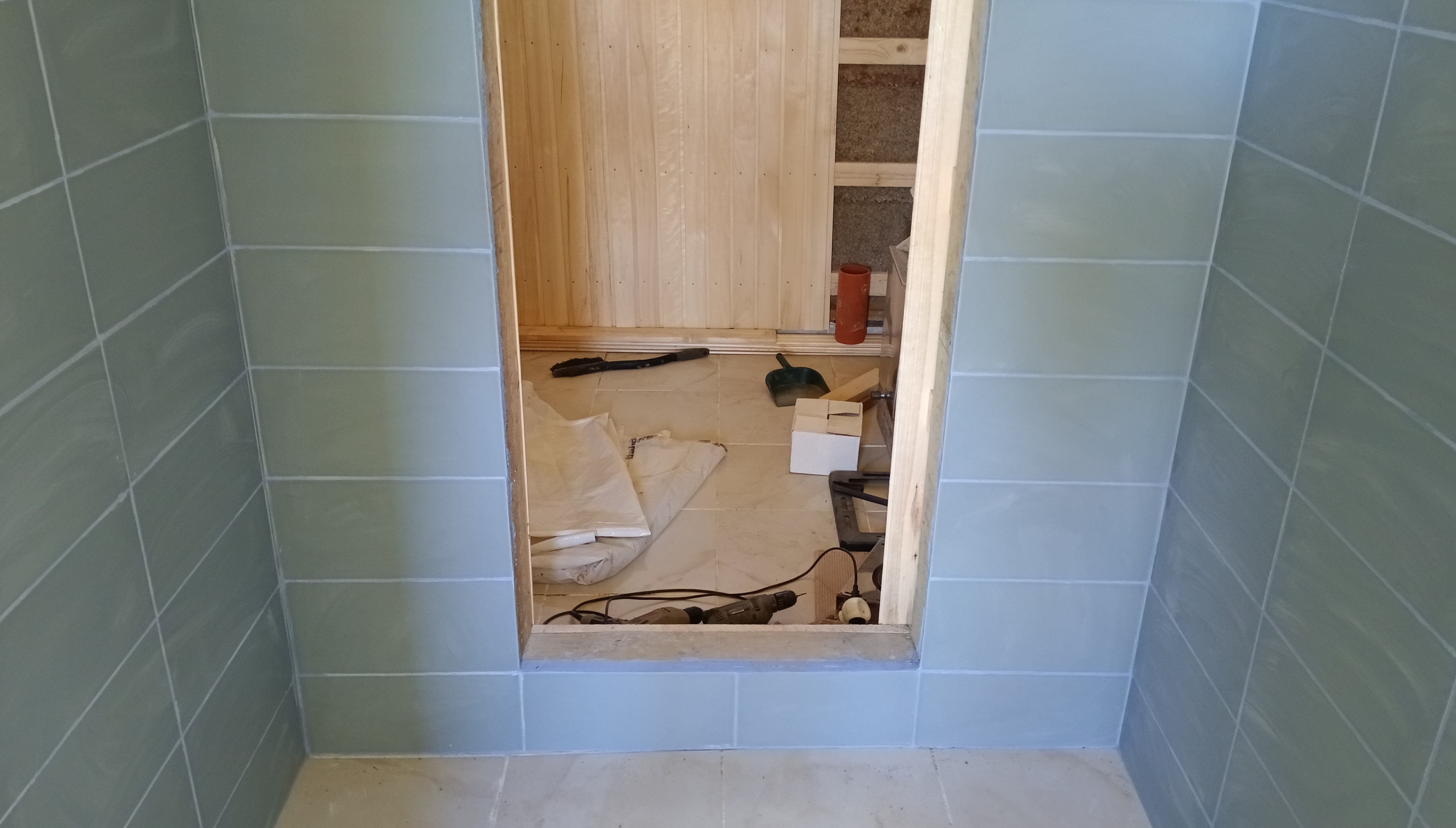 Плитка в душевой в бане. смотреть онлайн