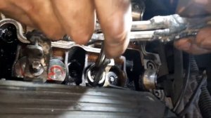 замена маслосъёмных колпачков опель омега B 2,0 XEV 16v