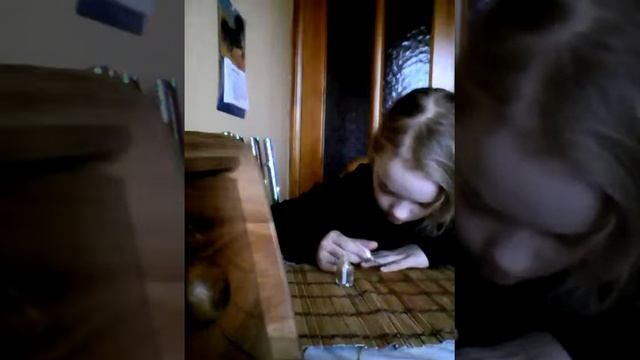 Крашу ногти :-D :-S смотреть онлайн