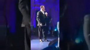 Пьяный Лепс «поёт» на сцене!!!