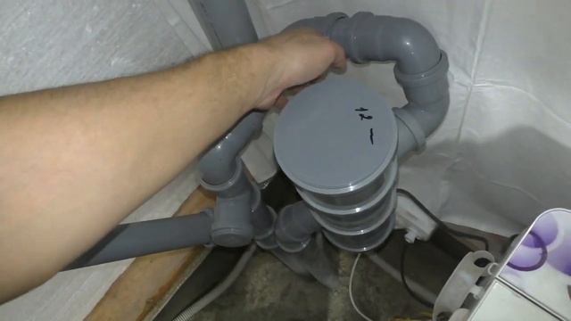 Вентиляция подполья и самодельный унитаз из канализационных труб.//underground ventilation смотреть онлайн