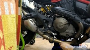 Ducati Monster 821 замена масла двигателя