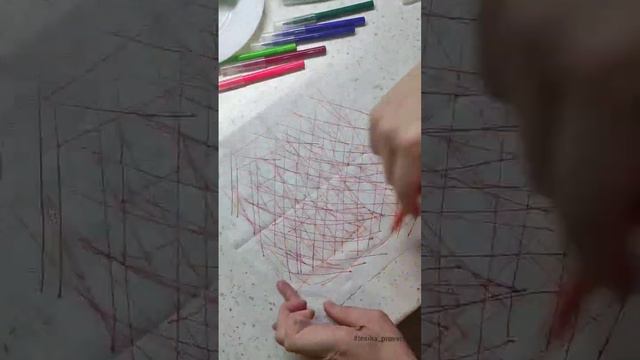 покрасим яйца с помощью салфетки и фломастеров #совет #идея #лайфхак смотреть онлайн