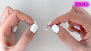 Как сделать простой браслет с сердечками из бисера крестиком ? Beaded bracelet with hearts