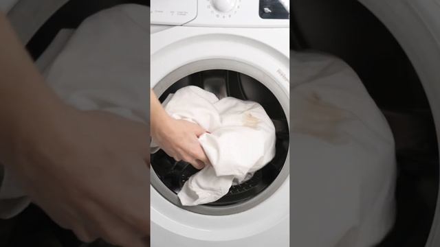 Как вывести пятно от ржавчины - Вond 05 #shorts #пятно #пятновыводитель смотреть онлайн