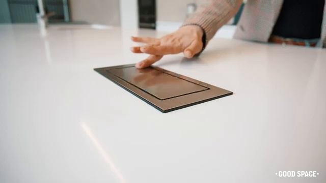 ПАРЯЩАЯ КУХНЯ В ПОСЁЛКЕ РЕПИНО ПАРК // Минимализм и мебель из натуральных материалов смотреть онлайн