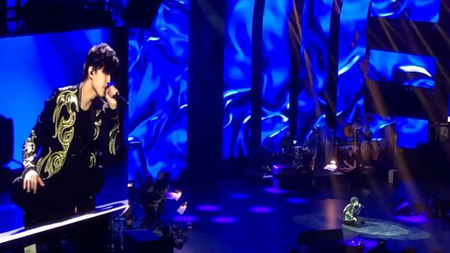 [Ascolta la Voce] знай (Know) - Димаш Кудайберген (Dimash) @ Barclays NY Arnau Solo Concert смотреть онлайн