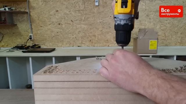 Обзор компактной дрели-шуруповерта Dewalt 12 В XR DCD701D2-QW смотреть онлайн