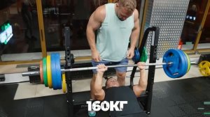 СКОЛЬКО ПОДНИМЕТ СПАРТАК?