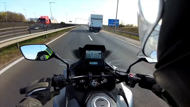 Honda NT 1100 páros teszt: DCT-vel és anélkül - Onroad.hu смотреть онлайн