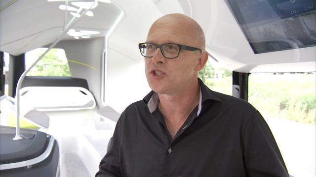Mercedes-Benz Future Bus - Interview Mathias Lenz | AutoMotoTV смотреть онлайн