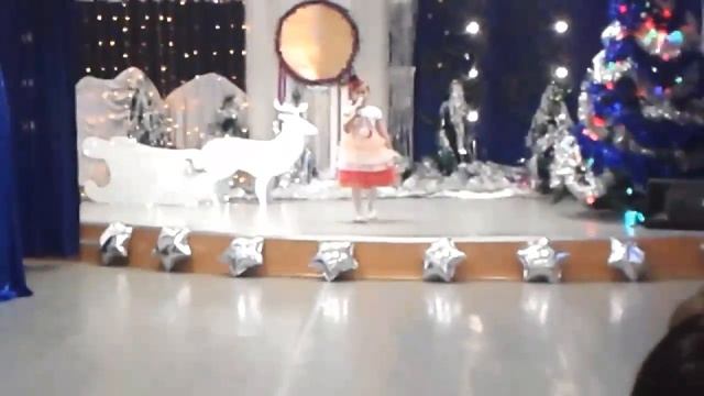 Дом детского творчества. Резиновый ежик. смотреть онлайн