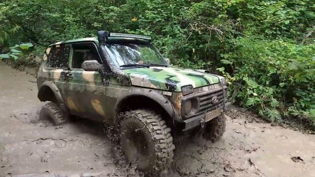 Поездка в "Будёновец " УАЗ на V8 Зил на 54-х Нива уже всё......... смотреть онлайн