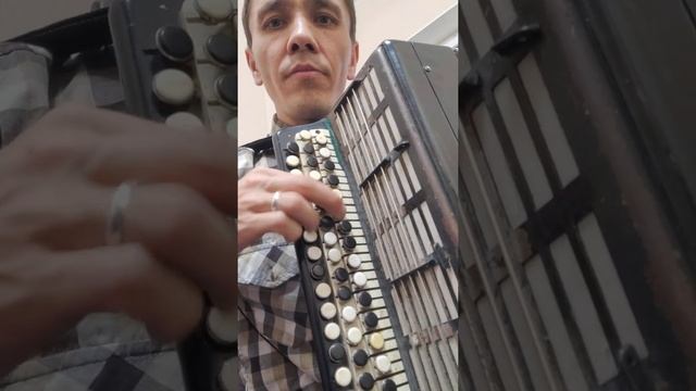 Видеоурок на песню "Кайтам але туган ягыма". Как научиться играть на баяне смотреть онлайн