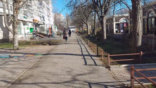 Таирова.По проспекту Глушко, рынок,,Людмила"в магазин,,Рошен"и на Королёва. Видео от 4 февраля 2024 смотреть онлайн