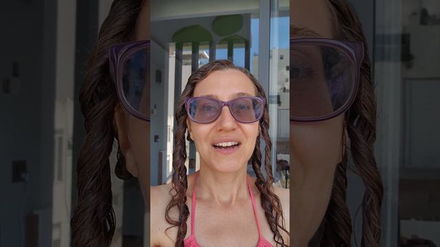 Непривычно - новый год среди пальм и солнышка😀 смотреть онлайн