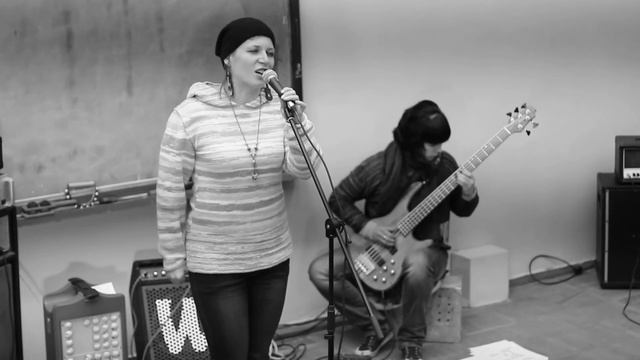 Ореховая Соня- Танго на плоскости смотреть онлайн