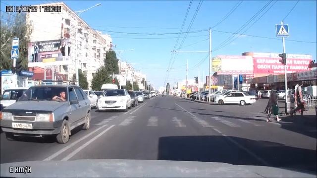 Остановка ближе 5 метров от пешеходного перехода у721уе 220813 Ставрополь Тухачевского