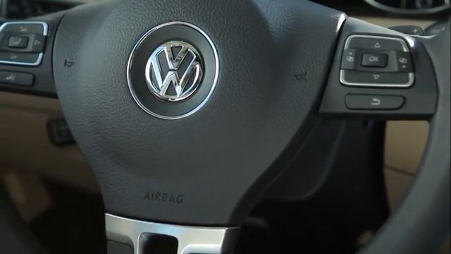 Volkswagen CC 2012 - Interior shots смотреть онлайн